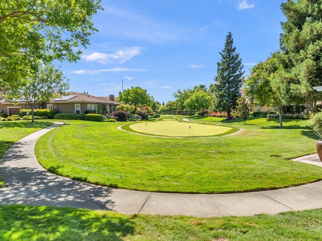 8610 San Lucas Cir, Roseville, CA 95747