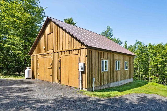 1702 Sanders Road, Bethel, VT 05032