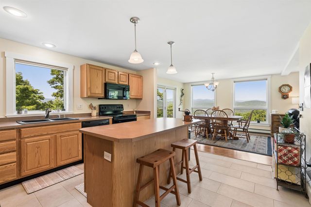 1702 Sanders Road, Bethel, VT 05032