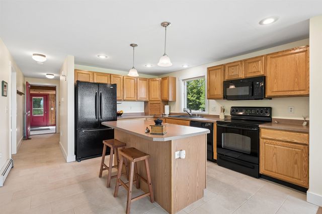 1702 Sanders Road, Bethel, VT 05032