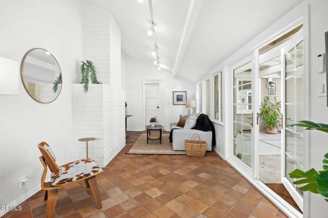 4811 Hill Street, La Canada Flintridge, CA 91011