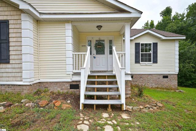 579 Daventon Road, Honea Path, SC 29654