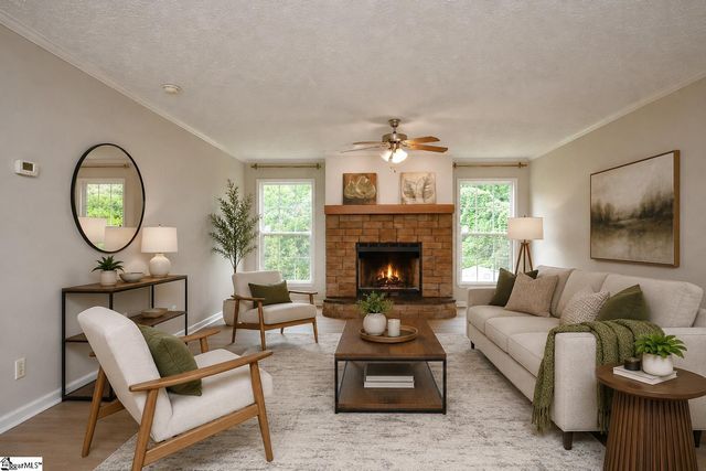 579 Daventon Road, Honea Path, SC 29654