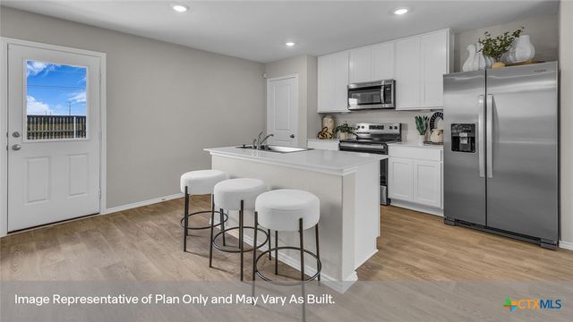722 JENNIFER Way, New Braunfels, TX 78130
