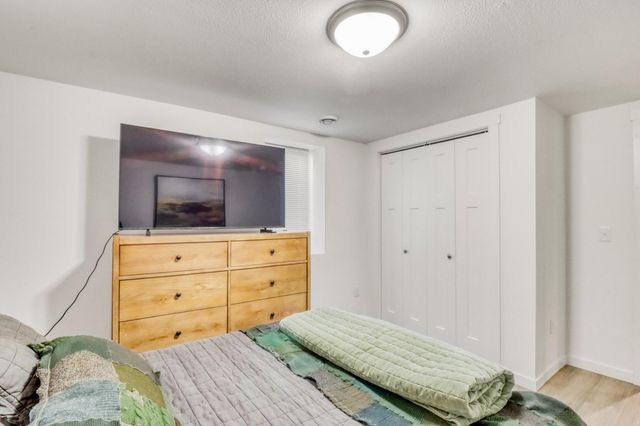 2402 Broadway N, Fargo, ND 58102
