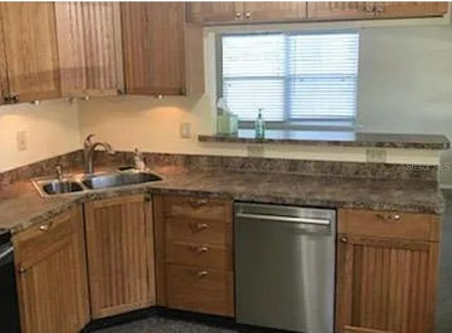 6877 79TH AVENUE N, Pinellas Park, FL 33781