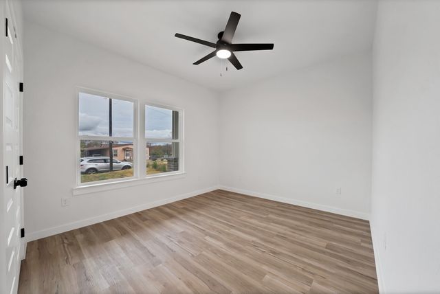 3005 Hanna Avenue, Fort Worth, TX 76106