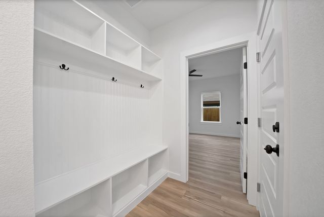 3005 Hanna Avenue, Fort Worth, TX 76106