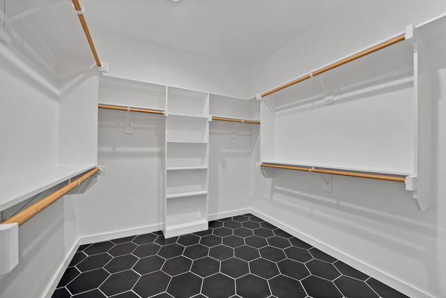 3005 Hanna Avenue, Fort Worth, TX 76106
