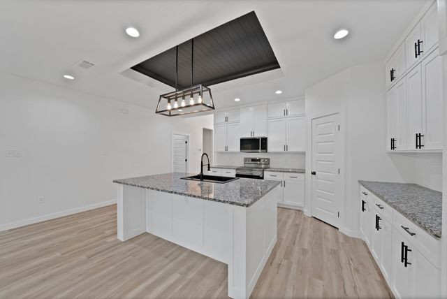 3005 Hanna Avenue, Fort Worth, TX 76106