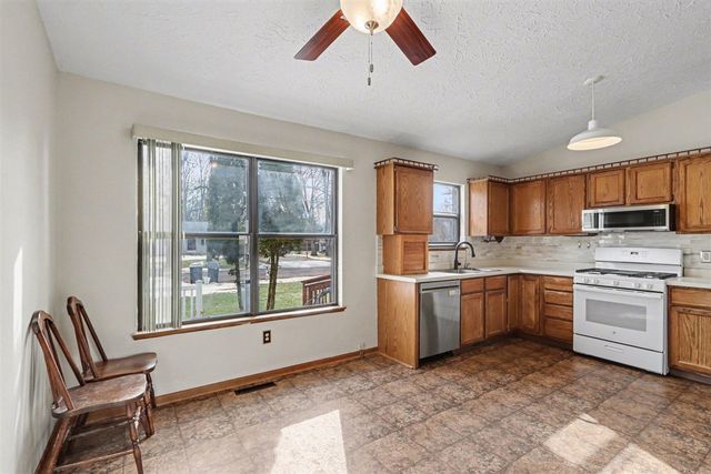 4207 Lum Street, Portage, MI 49002