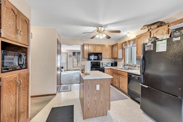 1264 FRANCO COURT, De Pere, WI 54115