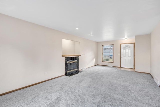 1264 FRANCO COURT, De Pere, WI 54115