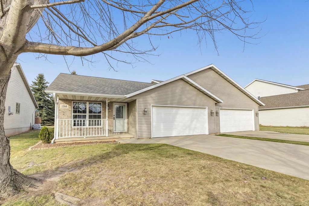 1264 FRANCO COURT, De Pere, WI 54115