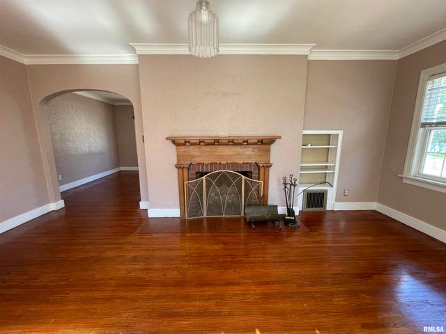 313 EMBERT Place, Peoria, IL 61603