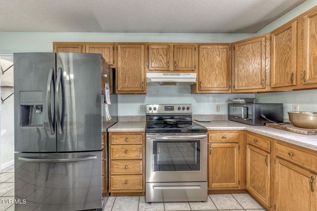 105 Saint James Place, Bristol, TN 37620