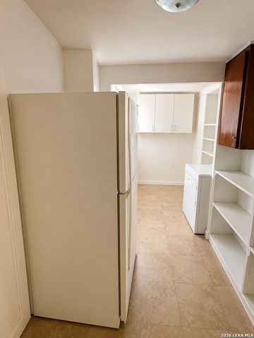 117 WAGON TRAIL RD, Shavano Park, TX 78231