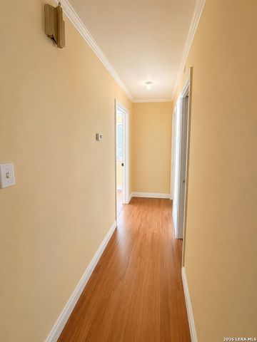117 WAGON TRAIL RD, Shavano Park, TX 78231
