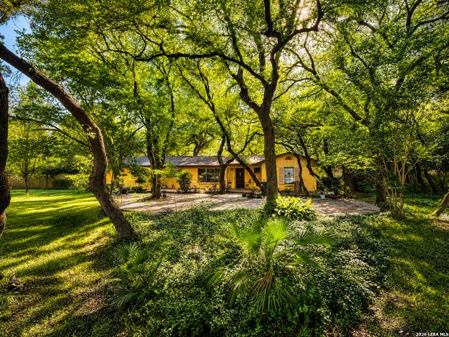 117 WAGON TRAIL RD, Shavano Park, TX 78231