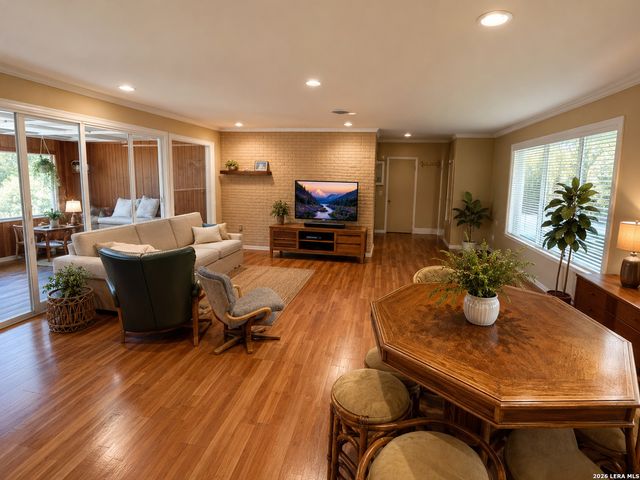 117 WAGON TRAIL RD, Shavano Park, TX 78231
