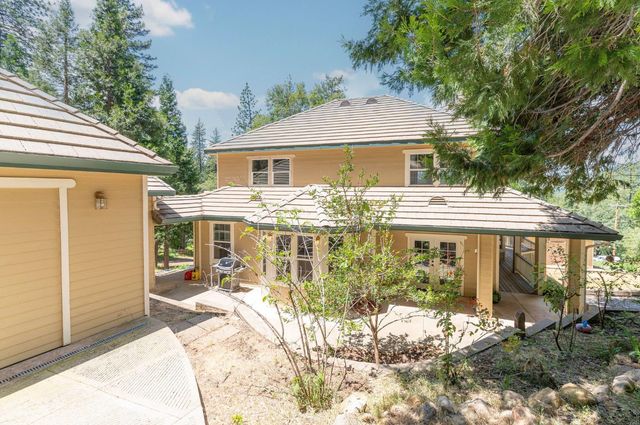 5048 Wylderidge Dr, Murphys, CA 95247