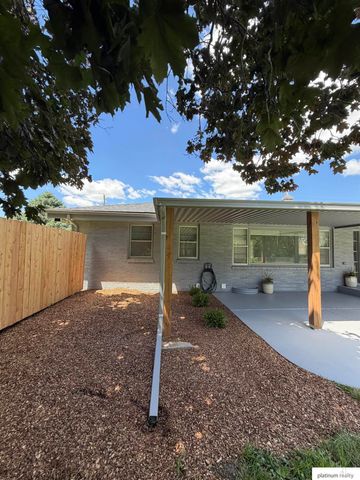 11521 N post Road, Omaha, NE 68112