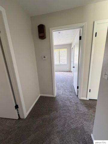 11521 N post Road, Omaha, NE 68112