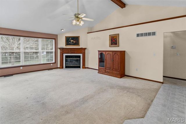 103 Burns Farm West Court, Edwardsville, IL 62025