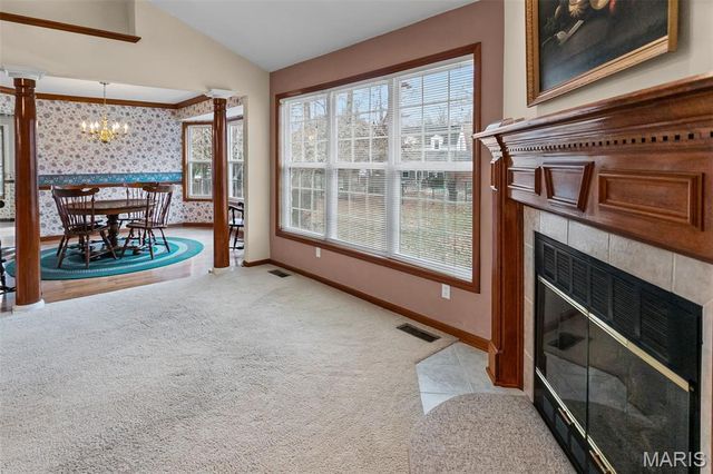 103 Burns Farm West Court, Edwardsville, IL 62025