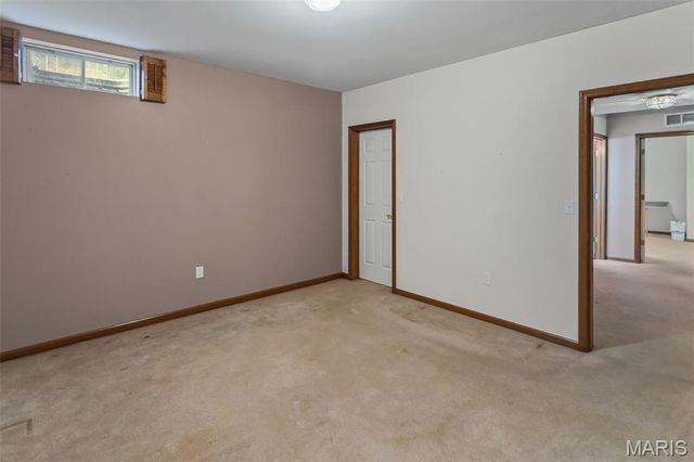 103 Burns Farm West Court, Edwardsville, IL 62025