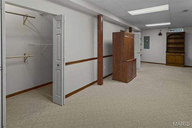 103 Burns Farm West Court, Edwardsville, IL 62025