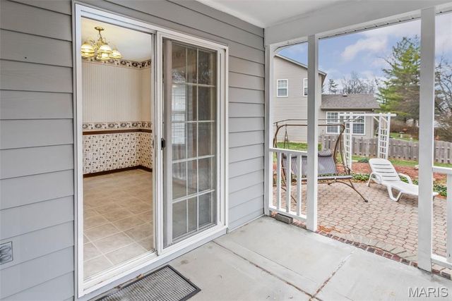 103 Burns Farm West Court, Edwardsville, IL 62025