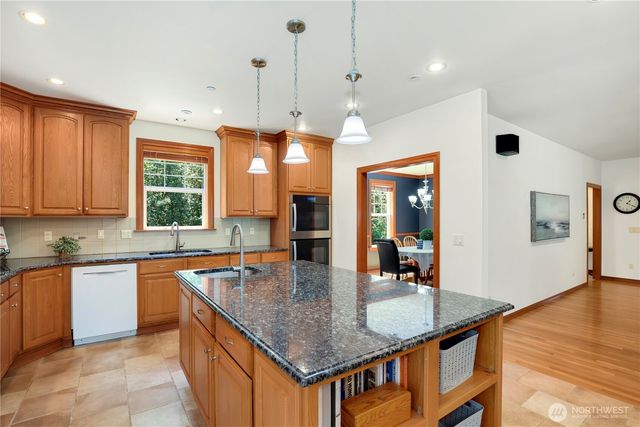 34730 NE 82nd Pl, Carnation, WA 98014