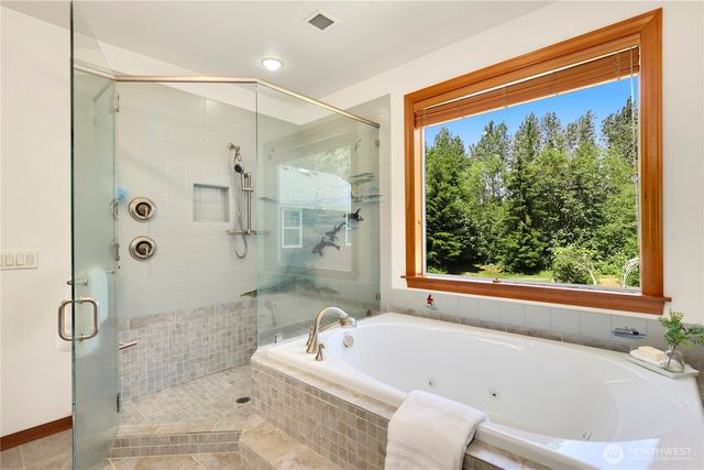 34730 NE 82nd Pl, Carnation, WA 98014