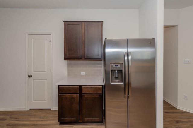 509 Greatest Gift Way, Jarrell, TX 76537