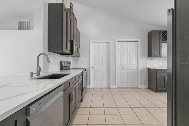 9 FIRETHORN LANE, Palm Coast, FL 32137