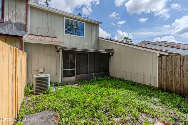 5556 CABOT Drive N, Jacksonville, FL 32244