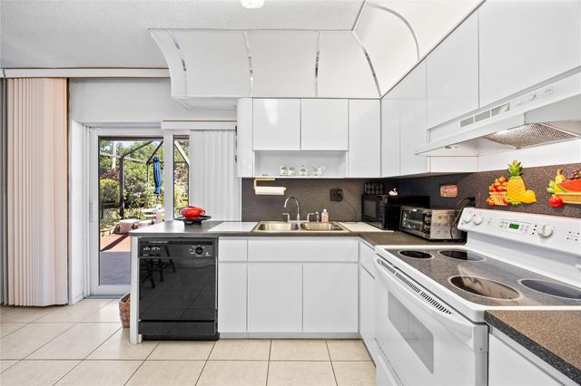 1900 NW 1st Avenue, Pompano Beach, FL 33060