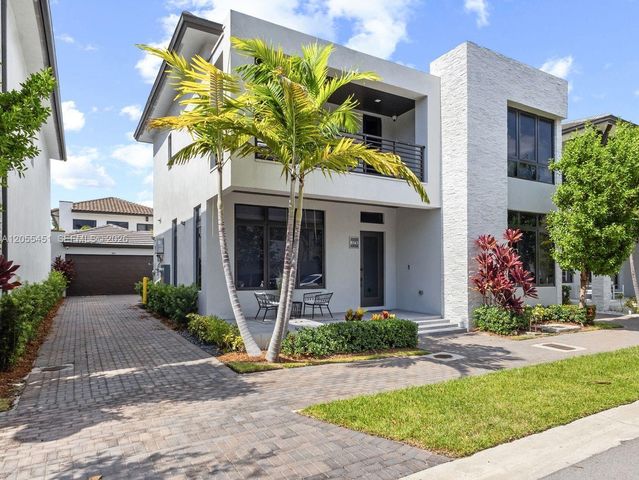 8143 NW 47th Terrace, Doral, FL 33166