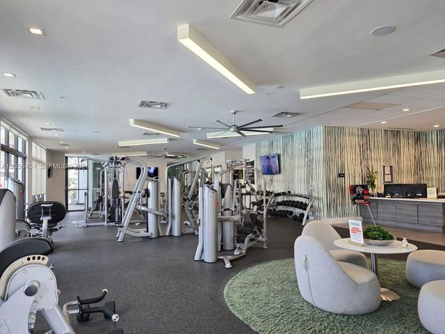 8143 NW 47th Terrace, Doral, FL 33166