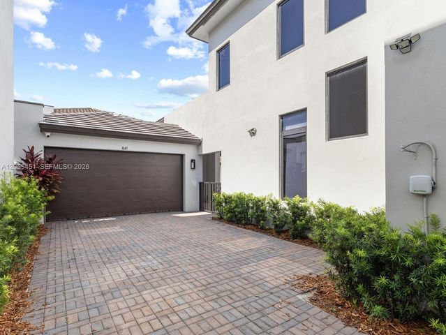 8143 NW 47th Terrace, Doral, FL 33166