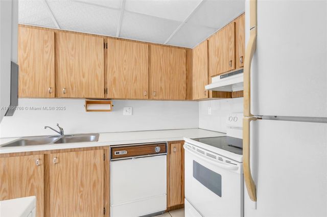 5800 SW 127th Ave 2203, Miami, FL 33183