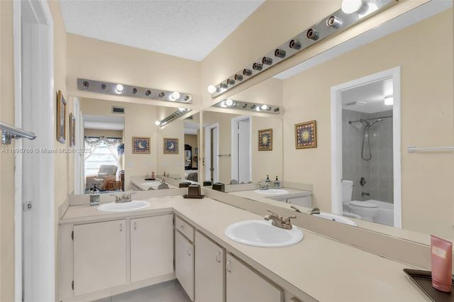5800 SW 127th Ave 2203, Miami, FL 33183