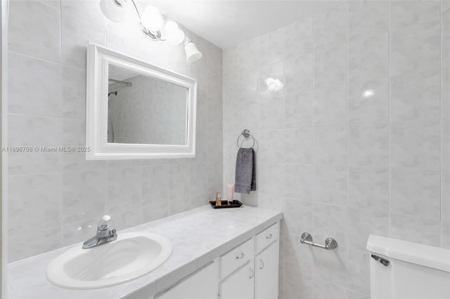 5800 SW 127th Ave 2203, Miami, FL 33183