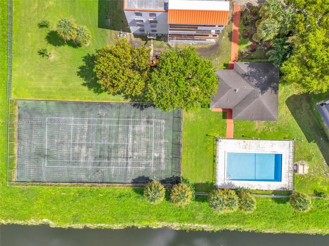 5800 SW 127th Ave 2203, Miami, FL 33183