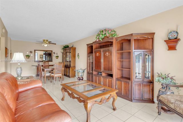 5800 SW 127th Ave 2203, Miami, FL 33183