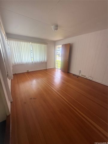 2329 Orchid Street, Honolulu, HI 96816