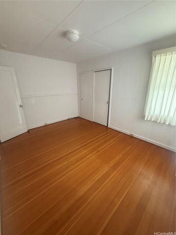 2329 Orchid Street, Honolulu, HI 96816