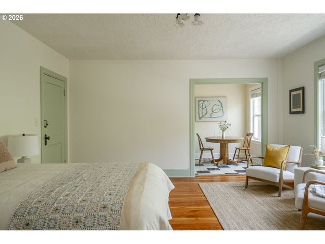 20 Nw 16TH Ave 212, Portland, OR 97209