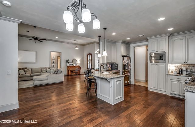 612 Macbeth Street, Brandon, MS 39047